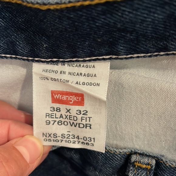 Wrangler Relaxed Fit Jeans Mens 38x32 NEW - Picture 6 of 6